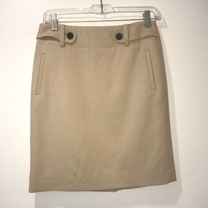 Cream knee length pencil skirt -Banana Republic 0